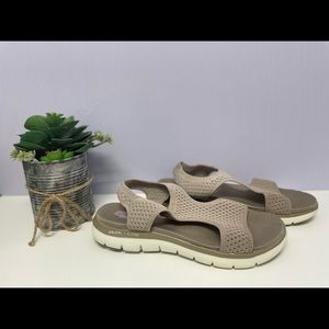 Skechers Cali Women's Flex Appeal 2.0-Deja Vu Sport Sandal,taupe,10 M